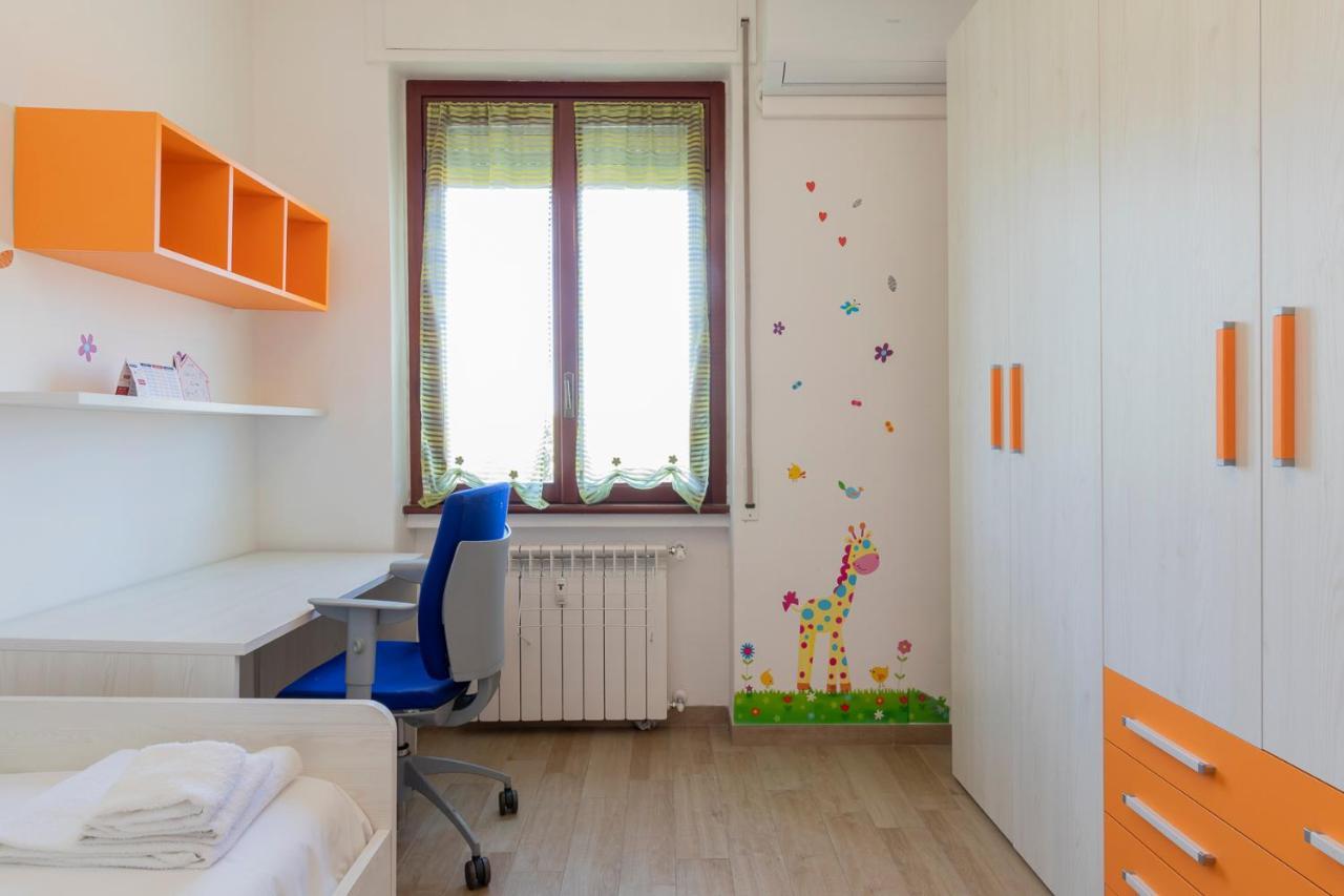 Big Apartment - Alcuino 7 Milano Eksteriør bilde