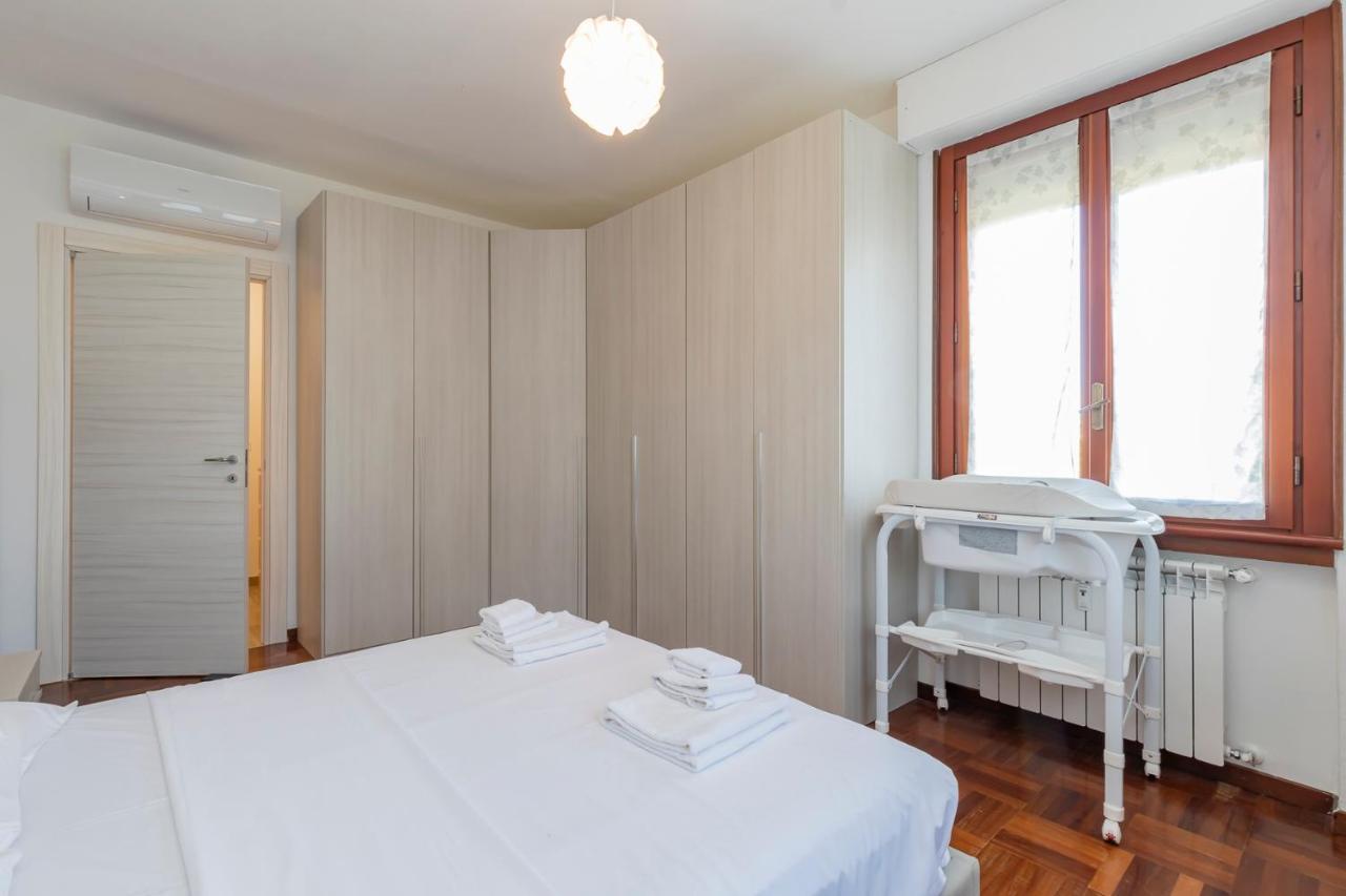 Big Apartment - Alcuino 7 Milano Eksteriør bilde