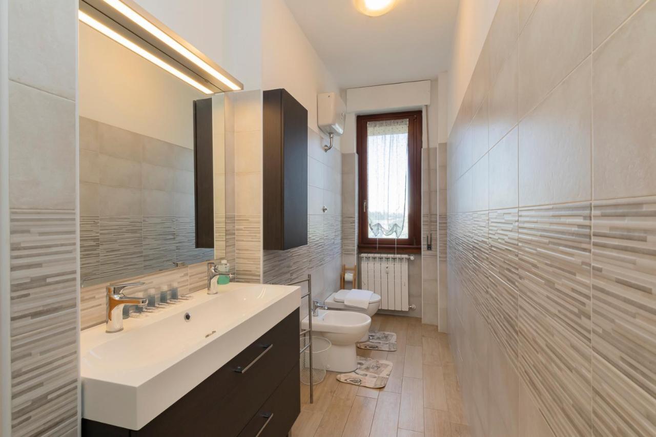 Big Apartment - Alcuino 7 Milano Eksteriør bilde