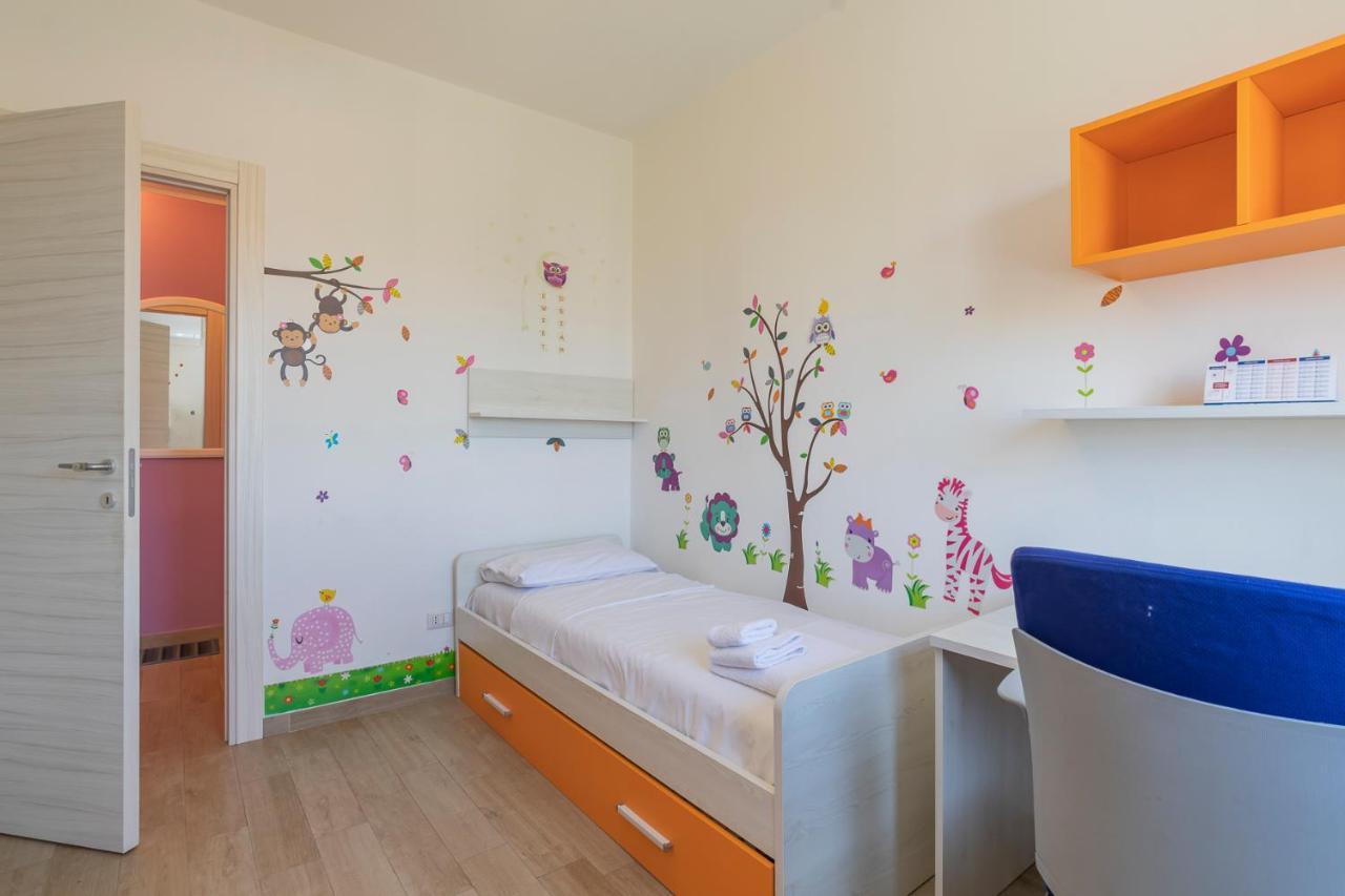 Big Apartment - Alcuino 7 Milano Eksteriør bilde